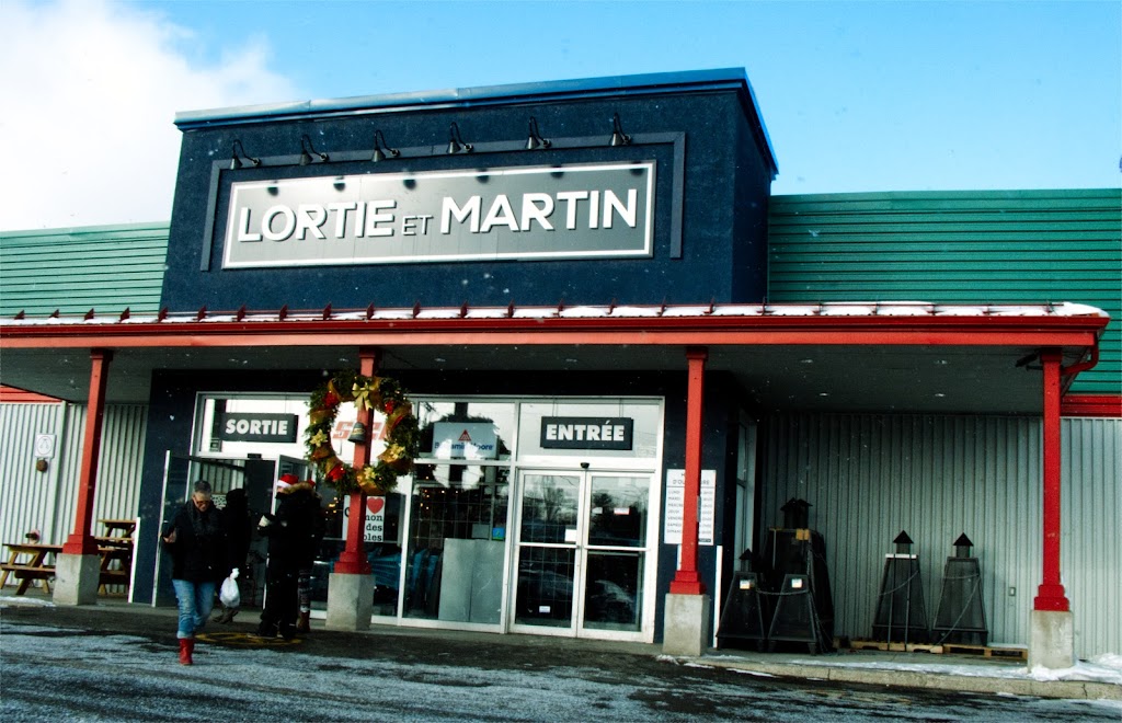Lortie and Martin | 20 Rue St Paul E, Sainte-Agathe-des-Monts, QC J8C 3M3, Canada | Phone: (819) 326-3844