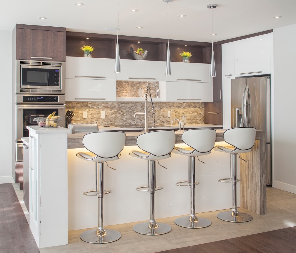 Les Cuisines Linda Goulet | 901 Rang du Bas de lAssomption S, LAssomption, QC J5W 2A3, Canada | Phone: (514) 863-2069