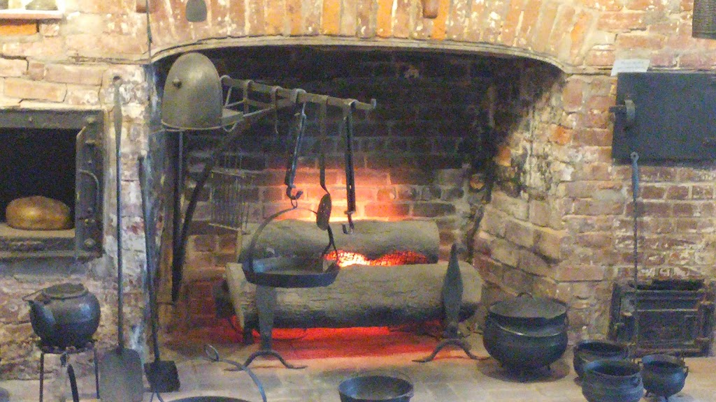 Haliburton House Museum | 414 Clifton Ave, Windsor, NS B0N 2T0, Canada | Phone: (902) 798-2915