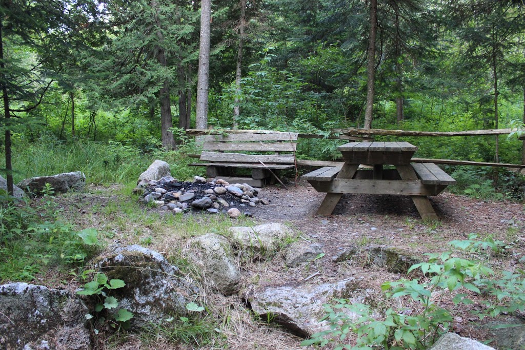 Camping Cédrière Mountain | 4149 Chemin de la Montagne, Milan, QC G0Y 1E0, Canada | Phone: (819) 888-1064