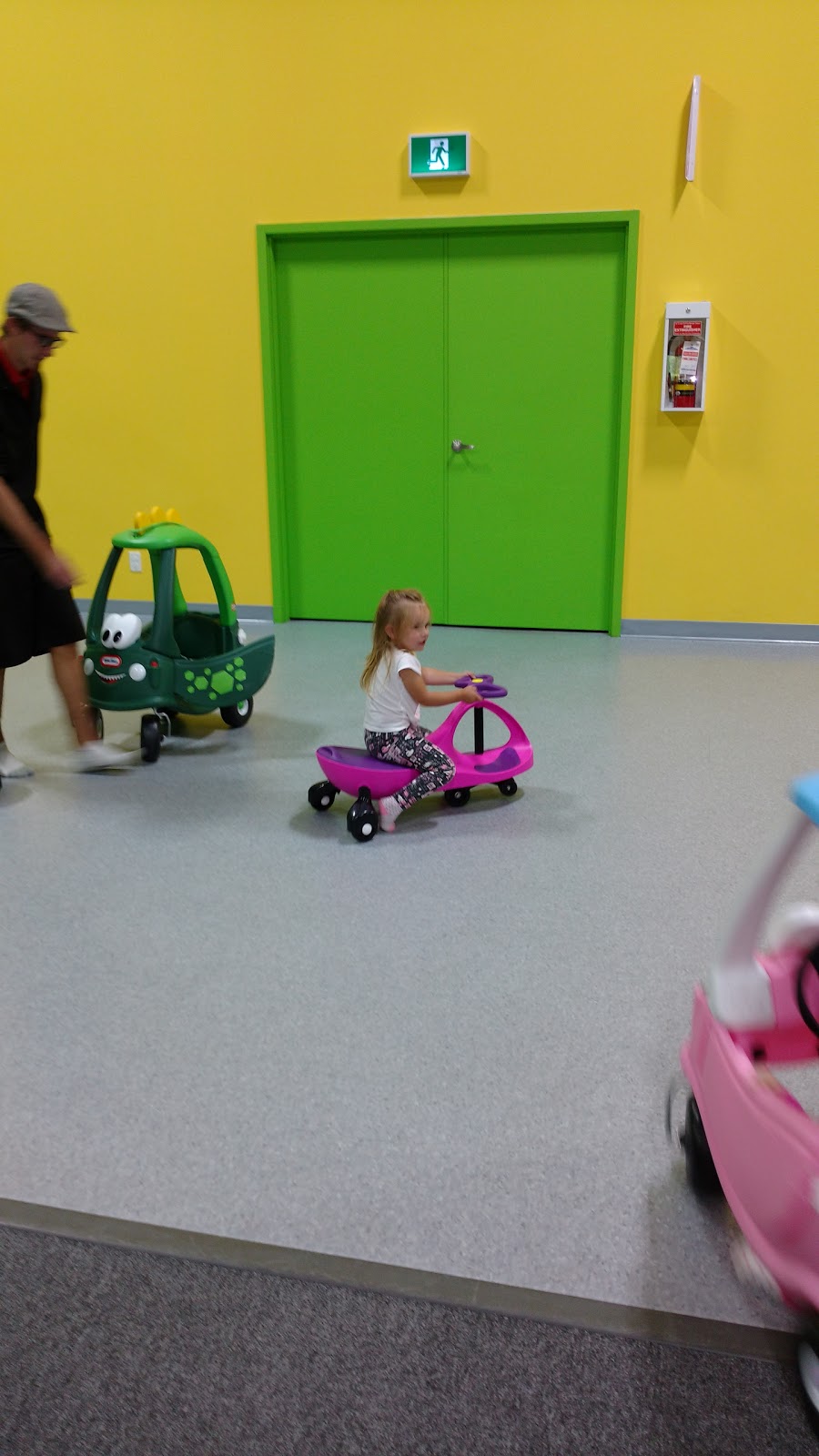 Dinoland Family Fun Centre | 55 Industrial Rd Unit 10, Tottenham, ON L0G 1W0, Canada | Phone: (905) 936-3446