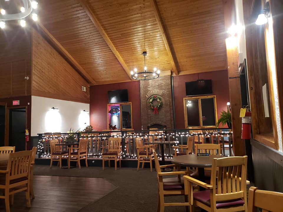Jolly Roger Inn & Resort | 2 J.R. Ln, Parry Sound, ON P2A 2W8, Canada | Phone: (705) 241-8658
