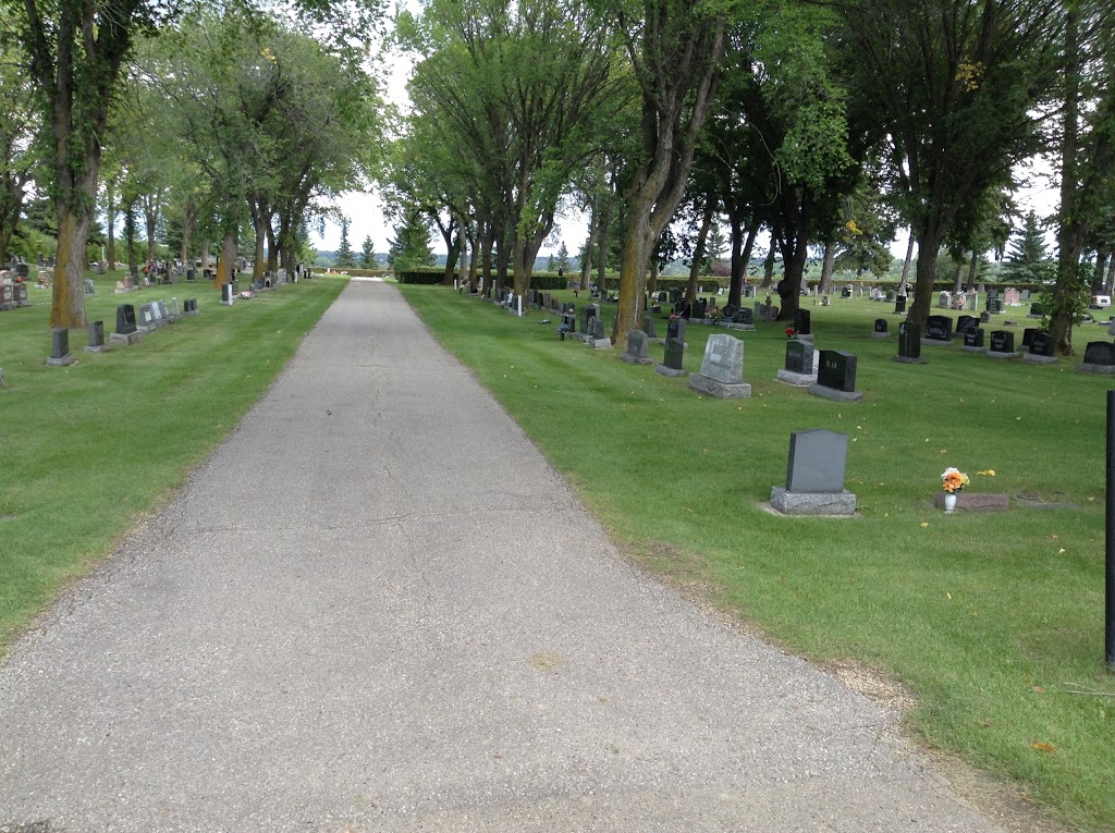 Roman Catholic Cemetery | 7A St Vital Ave, St. Albert, AB T8N 1K1, Canada | Phone: (780) 447-2921