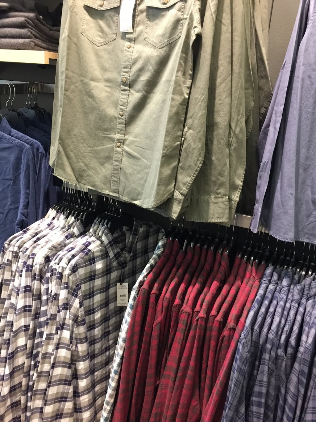 Garage | 32900 South Fraser Way #166, Abbotsford, BC V2S 5A1, Canada | Phone: (604) 853-3595