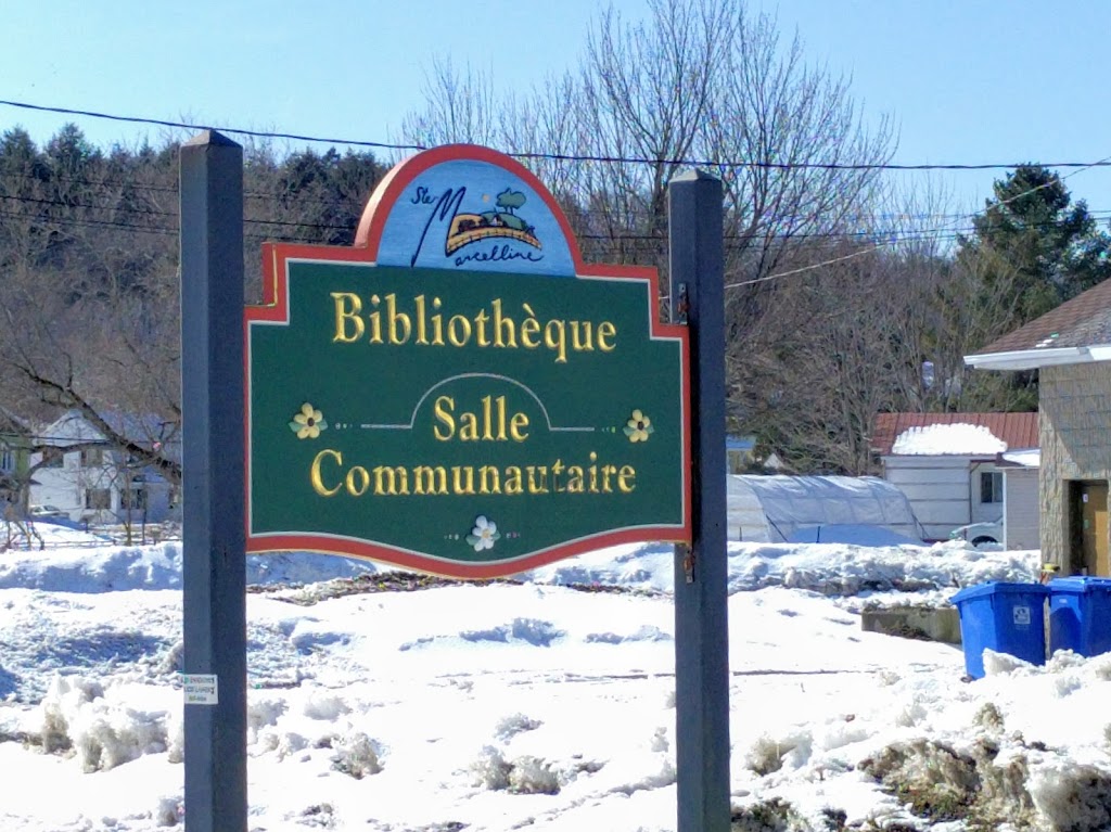 Library And Dining Communal | 435 Rue 1 du Pied de la Montagne, Sainte-Marcelline-de-Kildare, QC J0K, Canada | Phone: (450) 883-0247