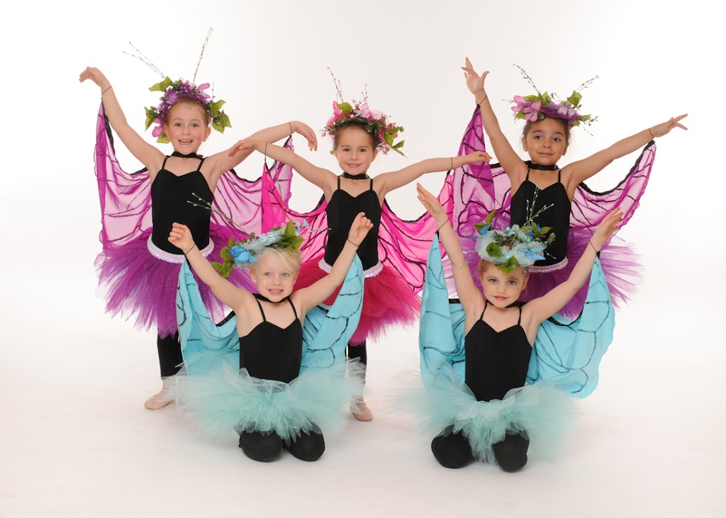 Sara Raymond Dance Academy | 6135 Metral Dr B2, Nanaimo, BC V9T 2L7, Canada | Phone: (250) 802-5116