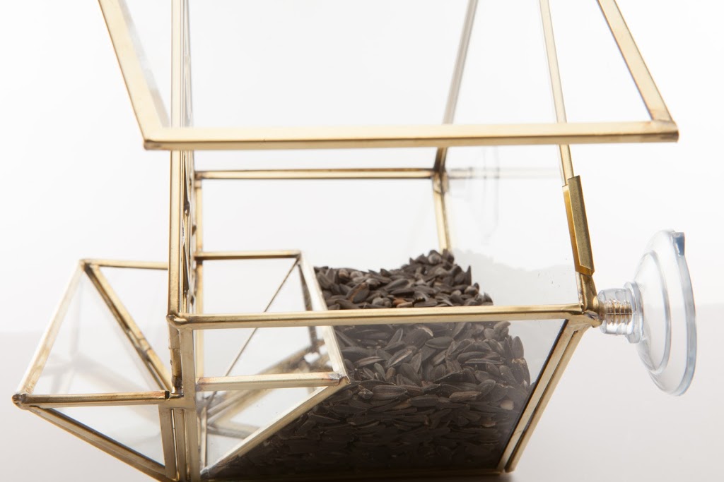 Moore Birdfeeders | 316224 Highway 6, Chatsworth, ON N0H 1G0, Canada | Phone: (519) 221-7247