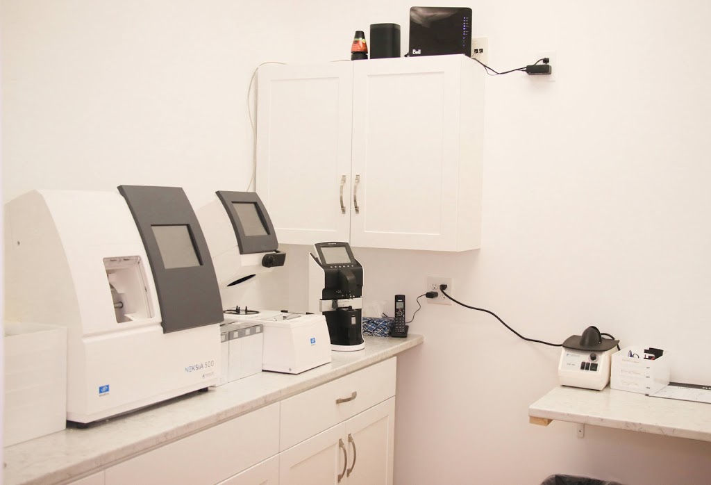 Shalom Eye Care | 601 Doon Village Rd, Kitchener, ON N2P 1N5, Canada | Phone: (519) 893-4747