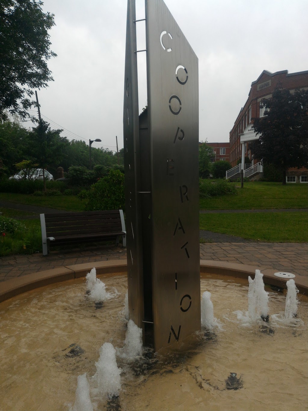 Jardins Harpell | Rue du Pacifique, Sainte-Anne-de-Bellevue, QC H9X 4C4, Canada