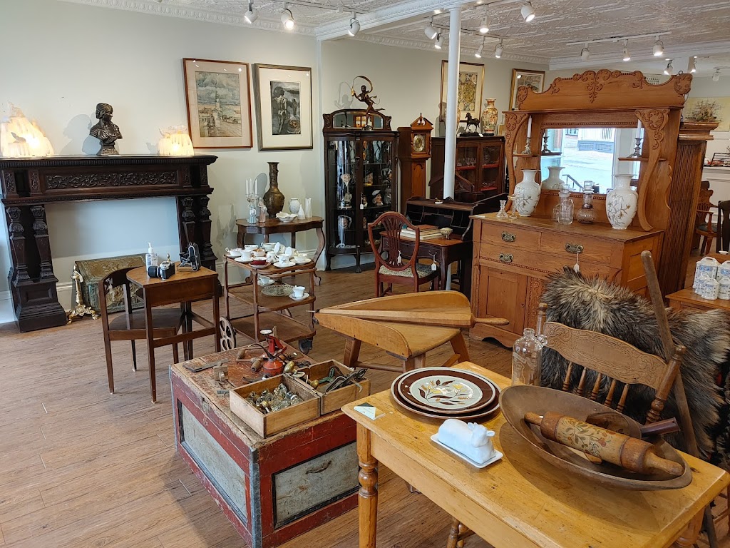 MA Luminaires & Antiquités | 02 Chem. Lakeside, Lac-Brome, QC J0E 1V0, Canada | Phone: (514) 226-8782