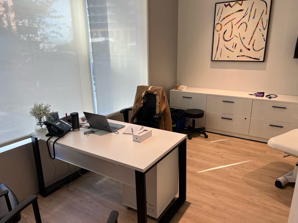 Flowrence Lasalle | 7315 Bd Newman, LaSalle, QC H8N 0H8, Canada | Phone: (450) 500-1699