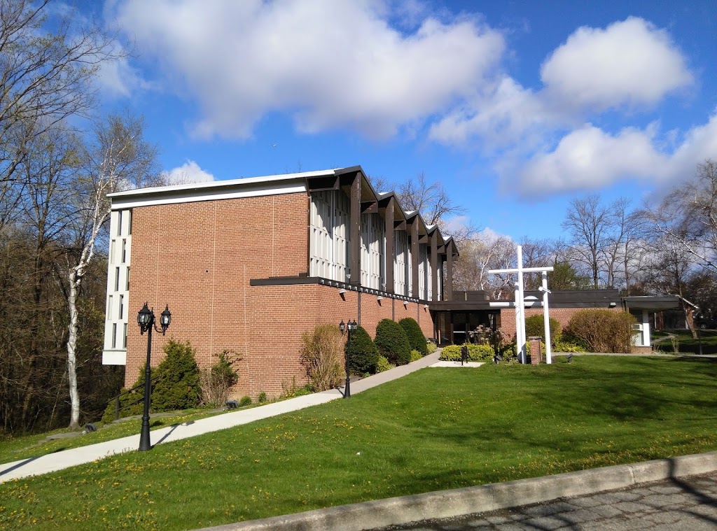 Church of St. Luke - Lutheran | 3200 Bayview Ave, North York, ON M2M 3R7, Canada | Phone: (416) 221-8900
