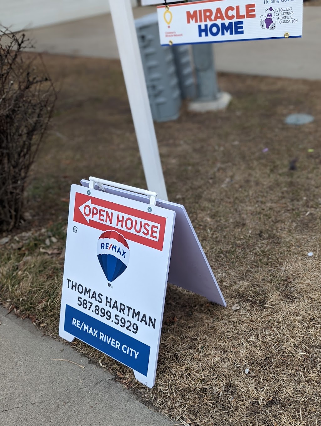Thomas Hartman Real Estate - RE/MAX River City | 13120 St Albert Trail NW, Edmonton, AB T5L 4P6, Canada | Phone: (587) 899-5929