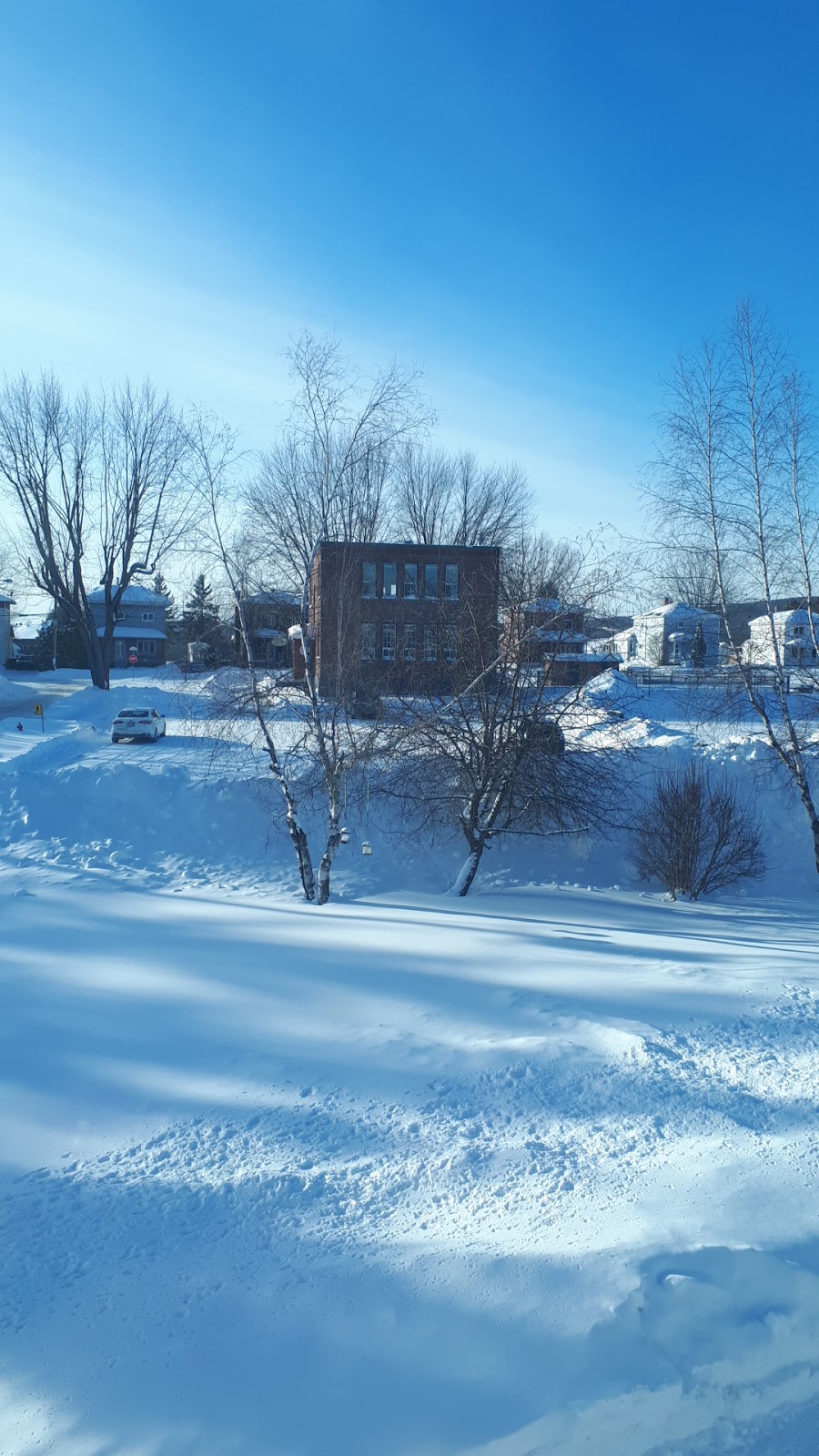 Centre Culturel dEast Angus Inc | 288 R. Maple, East Angus, QC J0B 1R0, Canada | Phone: (819) 560-8600