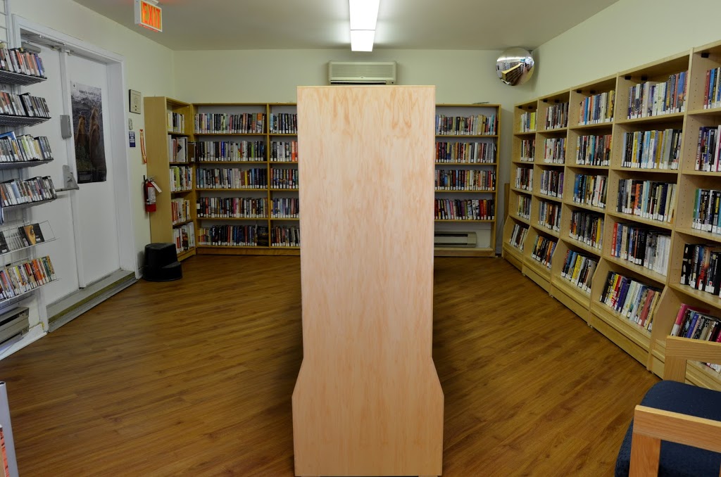 Ottawa Public Library - Metcalfe Village | 2782 8th Line Rd, Metcalfe, ON K0A 2P0, Canada | Phone: (613) 580-2940
