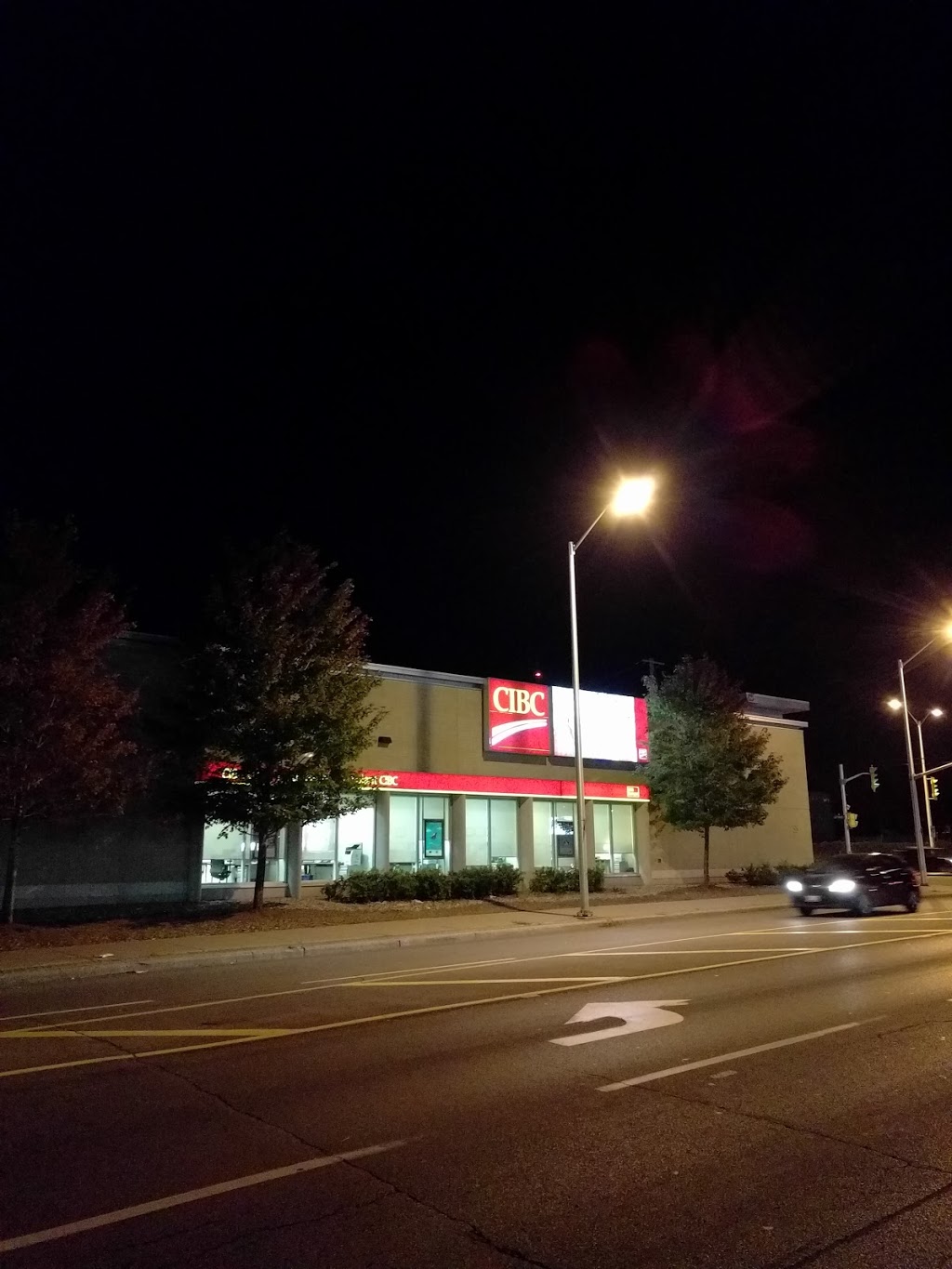 CIBC Branch with ATM | 55 Trainyards Dr, Ottawa, ON K1G 3X8, Canada | Phone: (613) 860-1181
