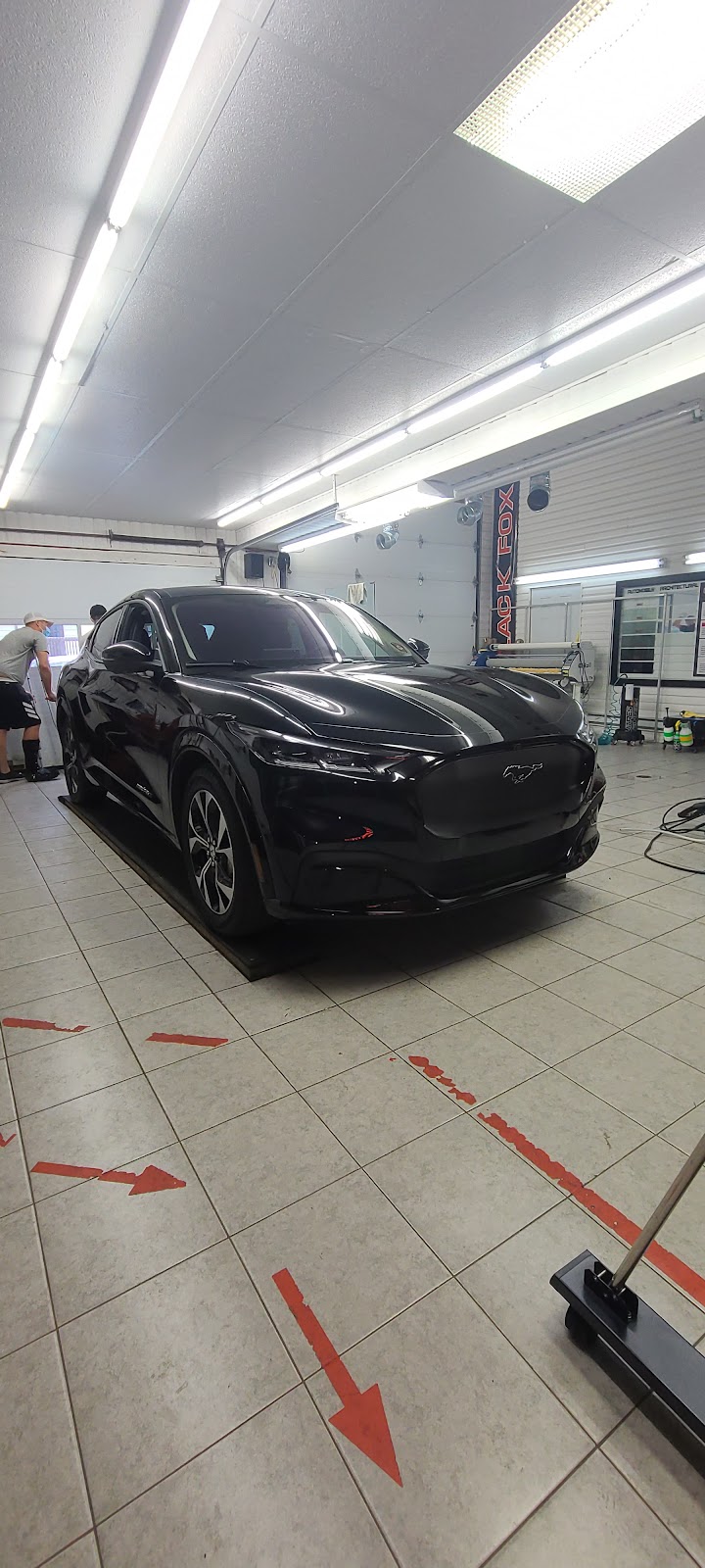 Black Fox Window Tinting | 4060 Bd Saint-Jean, Trois-Rivières, QC G9B 2M2, Canada | Phone: (819) 694-5188