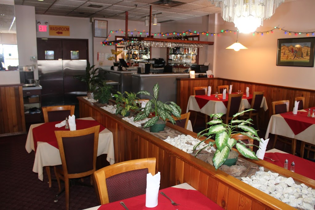 Koh-I-Noor Indian Restaurant | 465 Phillip St, Waterloo, ON N2L 6C7, Canada | Phone: (519) 888-0455