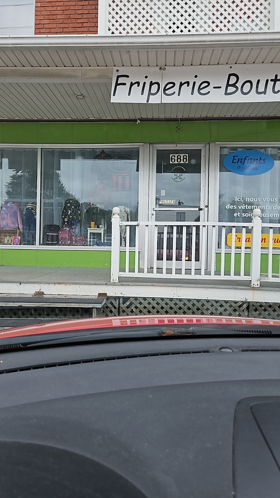 Bébé Branché | 688 Rue du Conseil, Sherbrooke, QC J1G 1K6, Canada | Phone: (819) 432-7898