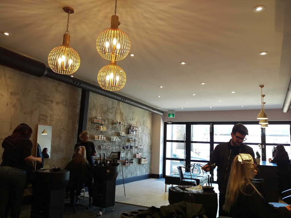 Mink Hair Lounge | 43 Main St S, Georgetown, ON L7G 5M9, Canada | Phone: (905) 702-0411