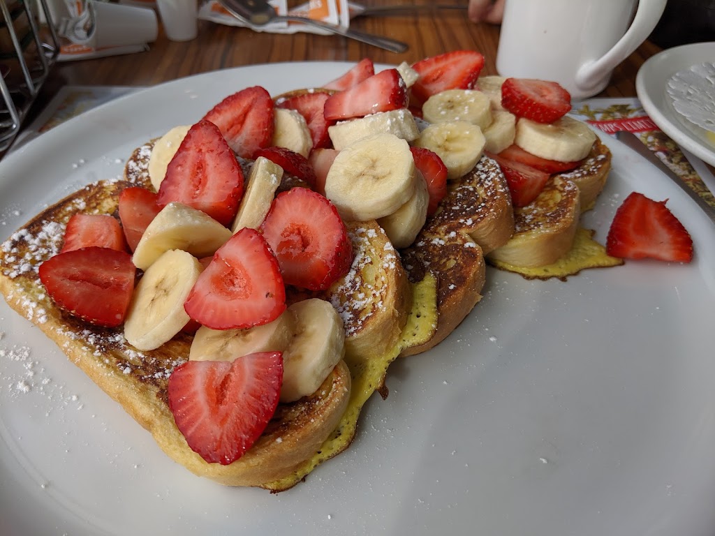 Eggsquis | 374 Blvd. des Bois Francs S, Victoriaville, QC G6P 4T1, Canada | Phone: (819) 751-2302