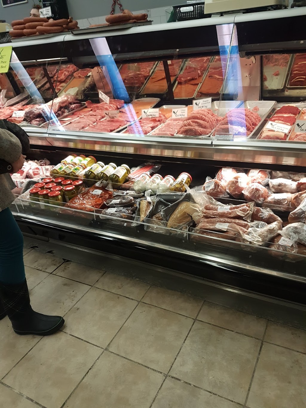 Millers Super Valu Meats | 590 St Marys Rd, Winnipeg, MB R2M 3L5, Canada | Phone: (204) 233-5409