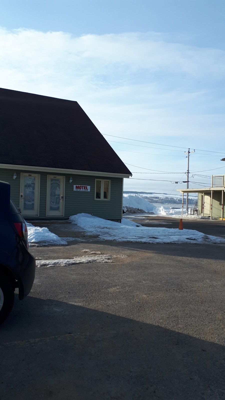 Motel Bellevue | 9732 Boulevard Sainte-Anne, Sainte-Anne-de-Beaupré, QC G0A 3C0, Canada | Phone: (418) 827-3200
