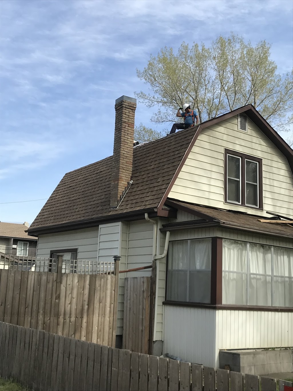 Platinum Roofing Ltd | 976 McDonald St, Regina, SK S4N 2X7, Canada | Phone: (306) 209-5555