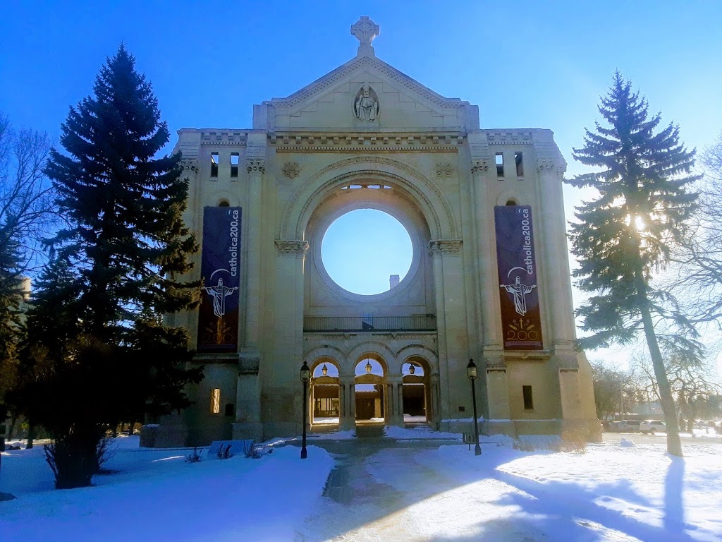 St. Peters Roman Catholic Church Winnipeg | 748 Keewatin St, Winnipeg, MB R2X 2X8, Canada | Phone: (204) 697-7600