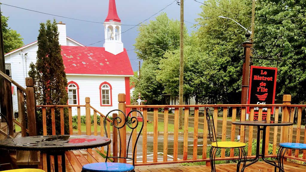 Le bistrot de l’Île d’Orléans | 6926 Chemin Royal, Saint-Laurent-de-lÎle-dOrléans, QC G0A 3Z0, Canada | Phone: (418) 991-0578
