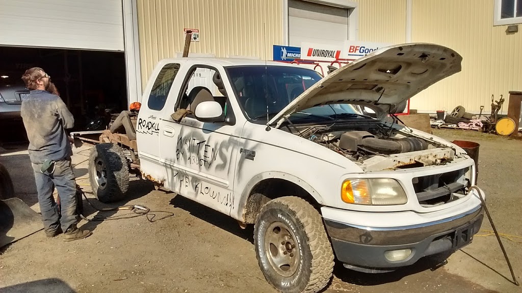 Garage J M Bessette | 40 Rue De LIndustrie, Saint-Lin-Laurentides, QC J5M 0A5, Canada | Phone: (450) 439-8000