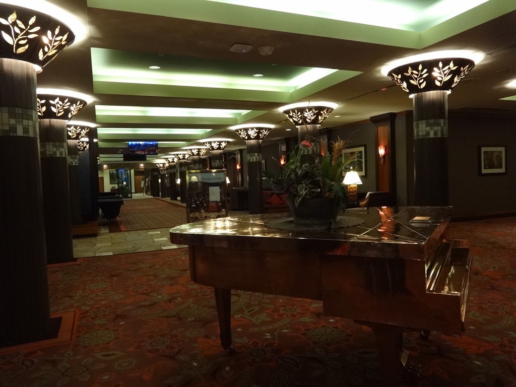 Lakeside Cafe | 100 Esplanade Ave, Harrison Hot Springs, BC V0M 1K0, Canada | Phone: (604) 796-2244