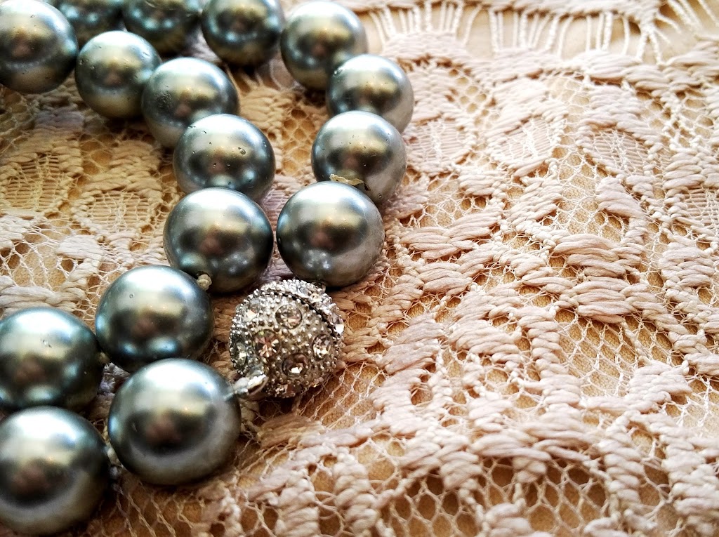 ND Studio - Clothing, Alterations, Custom Tailoring & Repairs | 832 The Queensway, Etobicoke, ON M8Z 1N5, Canada | Phone: (416) 769-8745