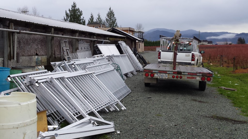 Choice Railing & Gates | 31792 Harris Rd, Abbotsford, BC V4X 1W2, Canada | Phone: (604) 615-9677