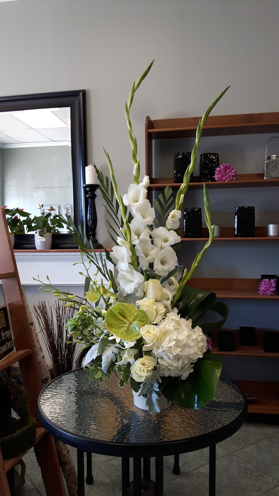 The Wallflower Boutique | 4189 Bowmanville Ave, Bowmanville, ON L1C 6W2, Canada | Phone: (905) 436-7149