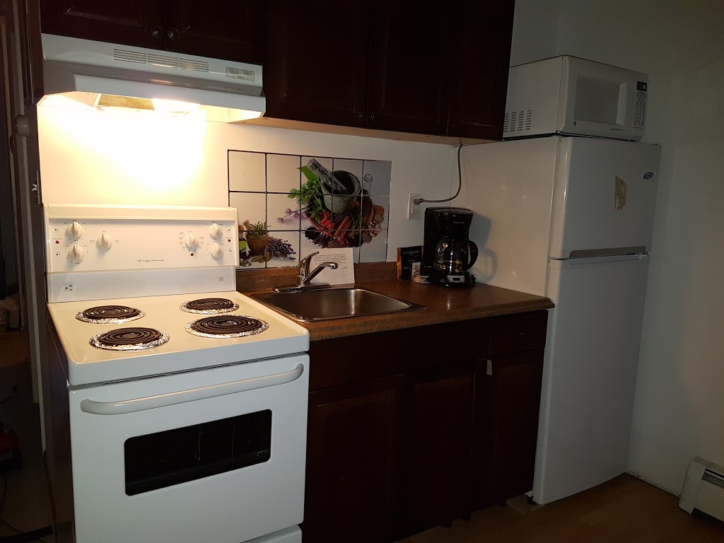 Wabamun Lake Inn | 5020 51 Ave, Wabamun, AB T0E 2K0, Canada | Phone: (780) 892-2424