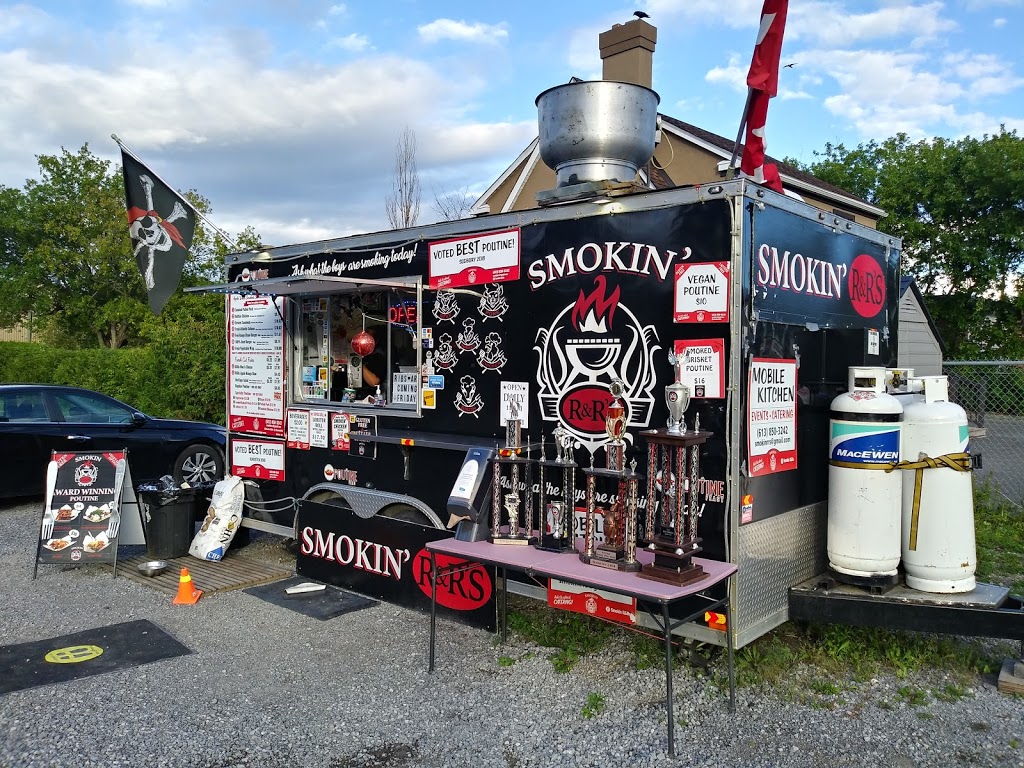 Smokin R&Rs Mobile food kitchen | 1441 Stittsville Main St, Stittsville, ON K2S 1E5, Canada | Phone: (613) 850-3242