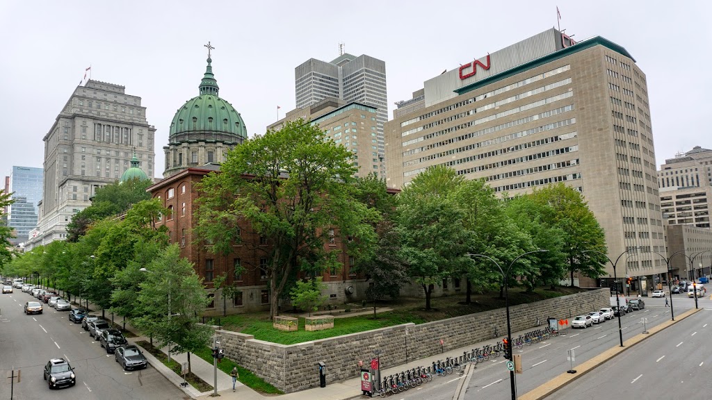 Canadian National Railway Company | 935 Rue De La Gauchetière O, Montréal, QC H3B 2M9, Canada | Phone: (888) 888-5909