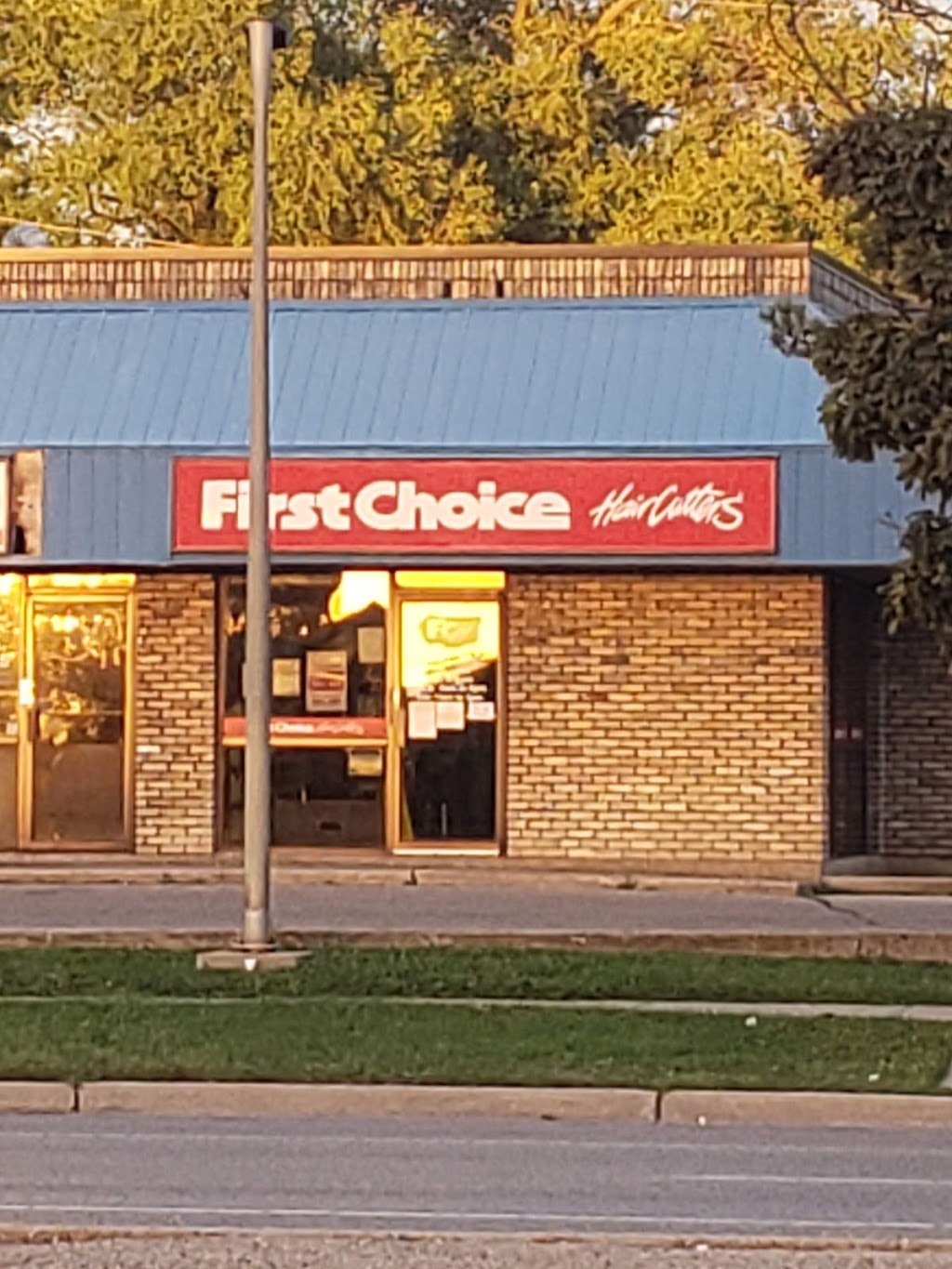 First Choice Haircutters | 840 Wellington Rd, London, ON N6E 1L9, Canada | Phone: (519) 685-1750