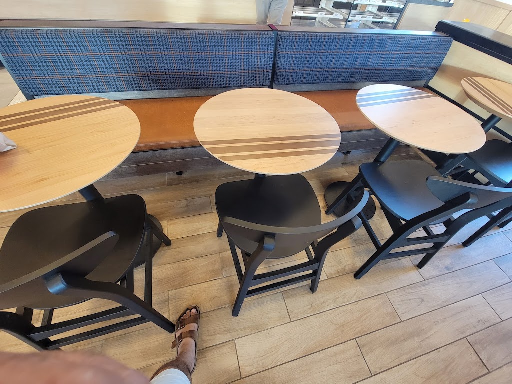 Tim Hortons | 432 King St E, Cobourg, ON K9A 1M6, Canada | Phone: (905) 372-2212