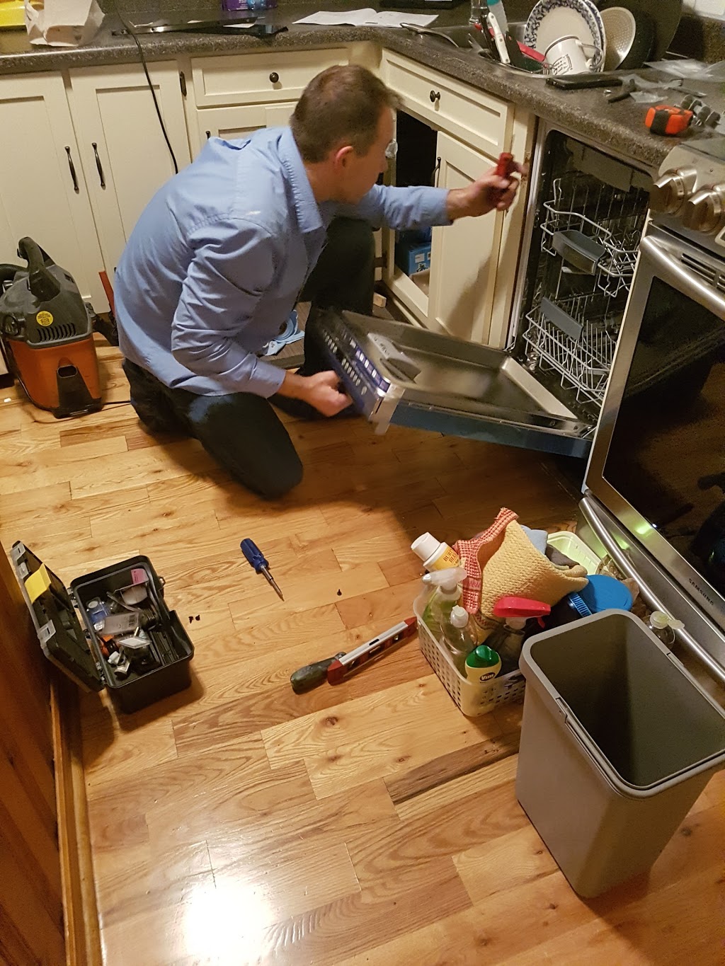 24 Hours Plumber | 33 Elm Dr #2203, Mississauga, ON L5B 4M2, Canada | Phone: (647) 660-5030