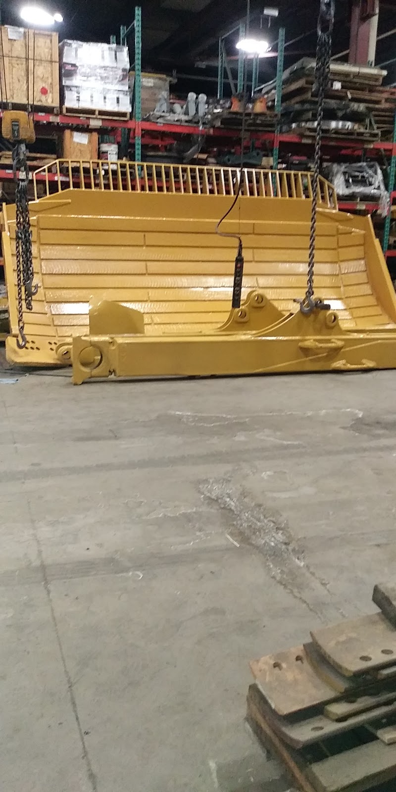 Montreal Tracteur Inc | 21601 Av. Clark-Graham, Baie-dUrfé, QC H9X 3T5, Canada | Phone: (800) 361-2282