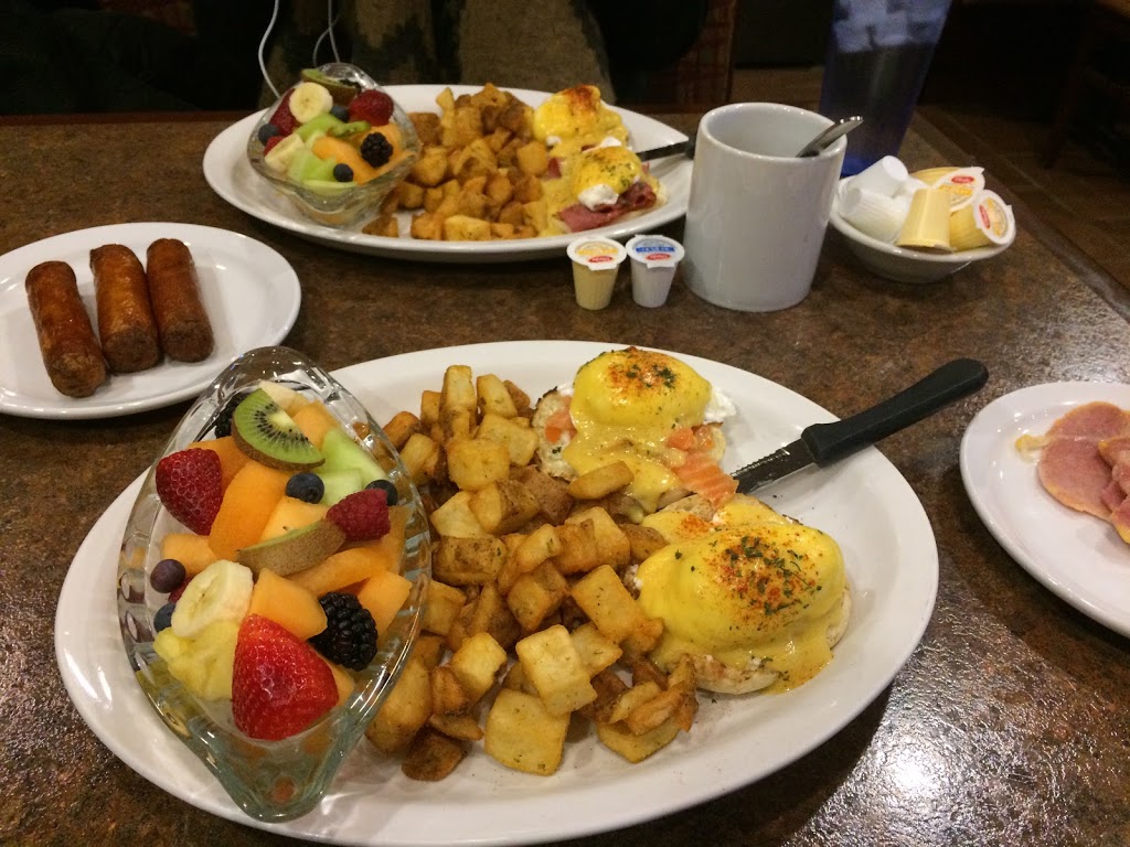 Angel’s On Weber (Waterloo) | 190 Weber St N, Waterloo, ON N2J 3H4, Canada | Phone: (519) 885-7203