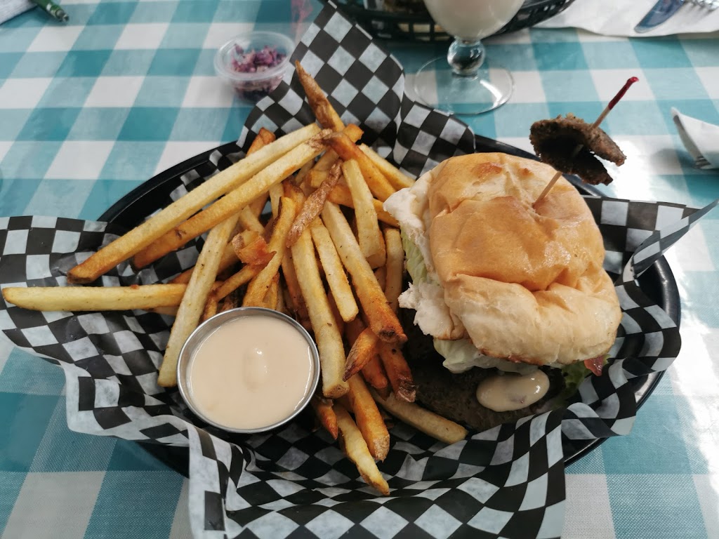 Jacs Burgers and Shakes | 668 King St, Bridgewater, NS B4V 1B4, Canada | Phone: (902) 523-5036