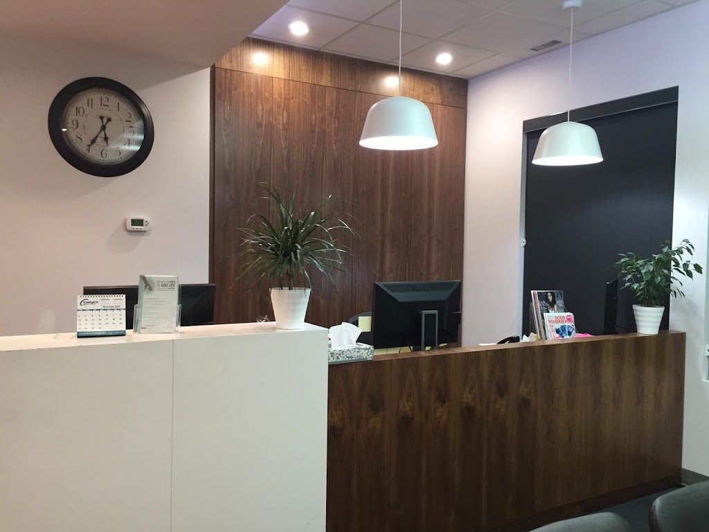 Callingwood Crossing Medical Clinic | 6905 172 St NW, Edmonton, AB T5T 5Y1, Canada | Phone: (780) 444-0350