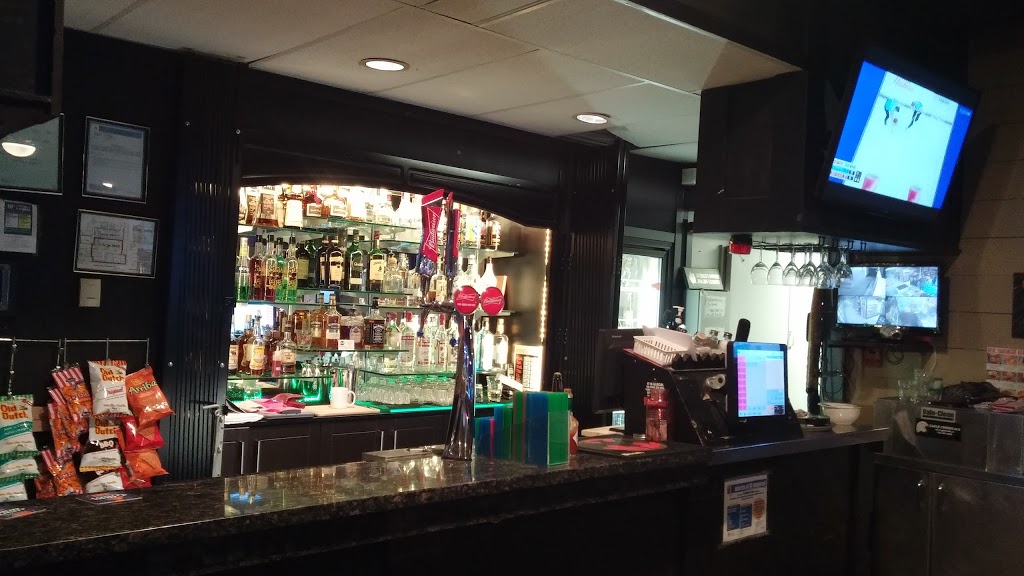 Alder Inn | 27214 Fraser Hwy, Aldergrove, BC V4W 3P8, Canada | Phone: (604) 856-2541