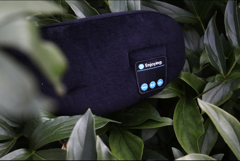 MoonMask | 6 Gord Matthews Way, Uxbridge, ON L9P 0E9, Canada | Phone: (905) 715-6962