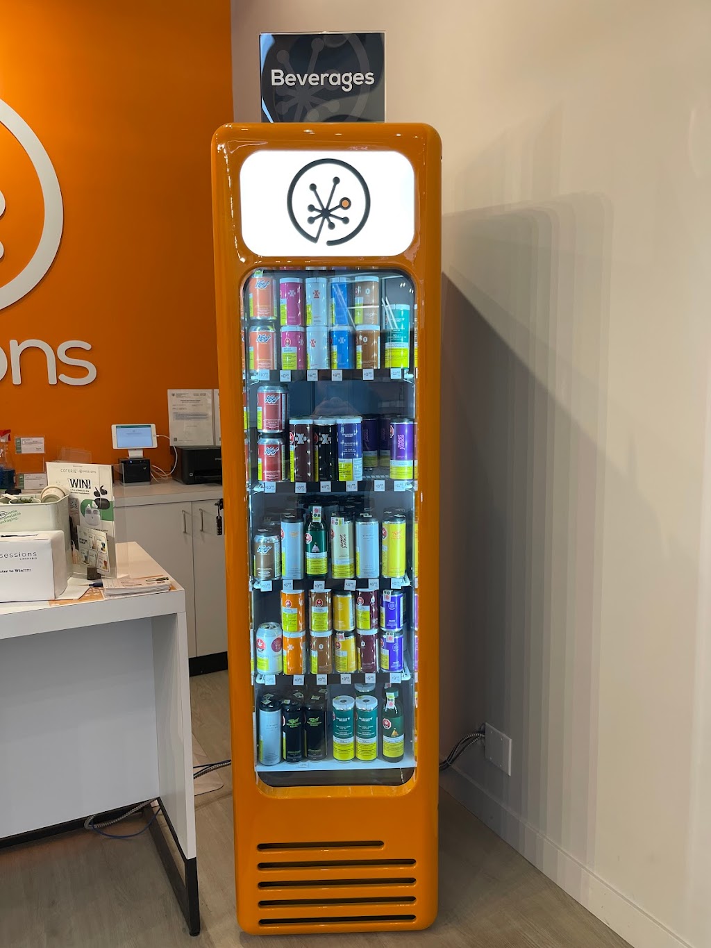 Sessions Cannabis Tottenham | 130 Mill St E Unit #6, Tottenham, ON L0G 1W0, Canada | Phone: (705) 440-6866