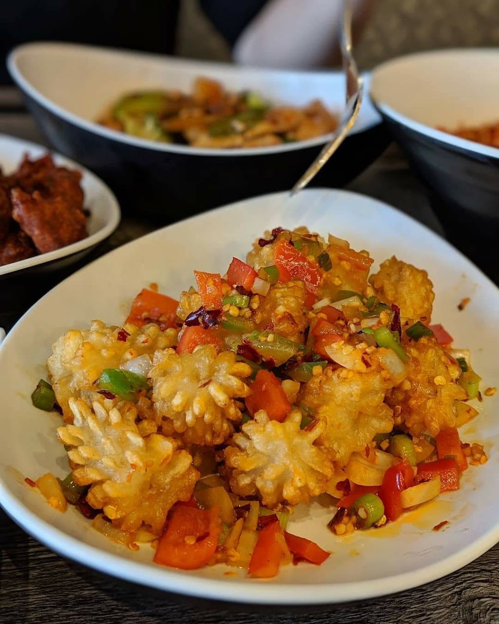 The Zen Hakka Chinese & Thai Whitby | Thickson/ Taunton (Metro plaza, 4091 Thickson Rd N, Whitby, ON L1R 3N8, Canada | Phone: (905) 655-8188