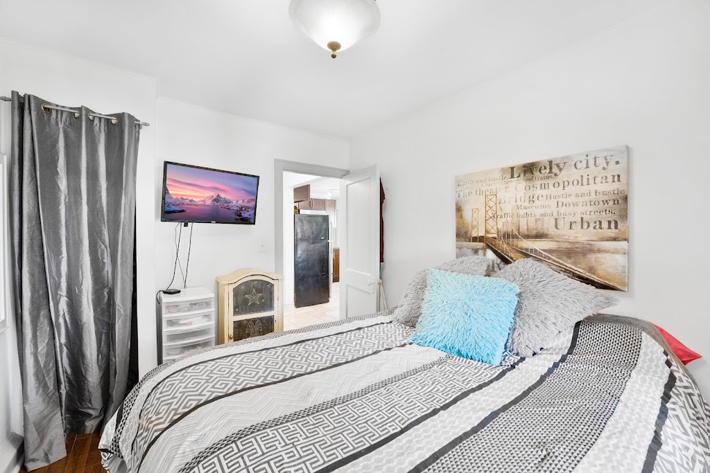 Flip Shot | London Real Estate Photography Company | 573 Mornington Ave, London, ON N5Y 4T9, Canada | Phone: (647) 931-6097
